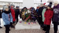 photo_1545565951